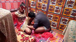 Loving intense sex between Indian economize coupled with horny desi wife